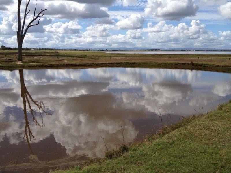 26 Topaz Crescent, LOCKYER WATERS QLD 4311, Lockyer Waters - Thumbnail 2