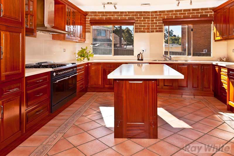 4 Sparta Close, BOSSLEY PARK NSW 2176, Bossley Park - Thumbnail 4