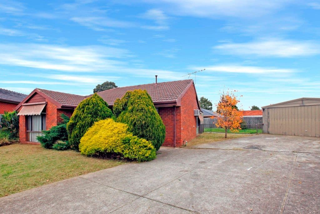 3 DELAGE Close, KEILOR DOWNS VIC 3038, Keilor Downs - Thumbnail 2