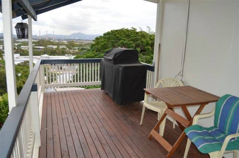 17 Williamson Street, WEST GLADSTONE QLD 4680, West Gladstone - Thumbnail 4