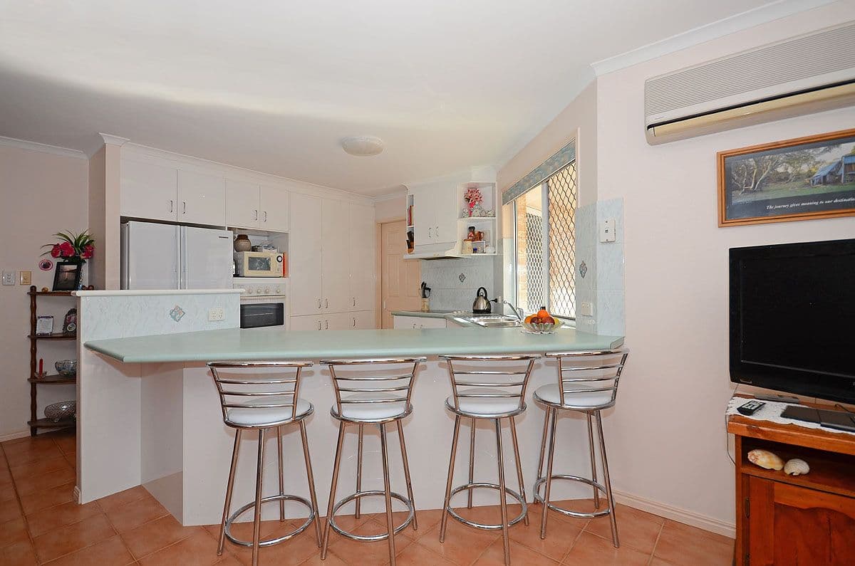 1 Brampton Court, KAWUNGAN QLD 4655, Kawungan - Thumbnail 8