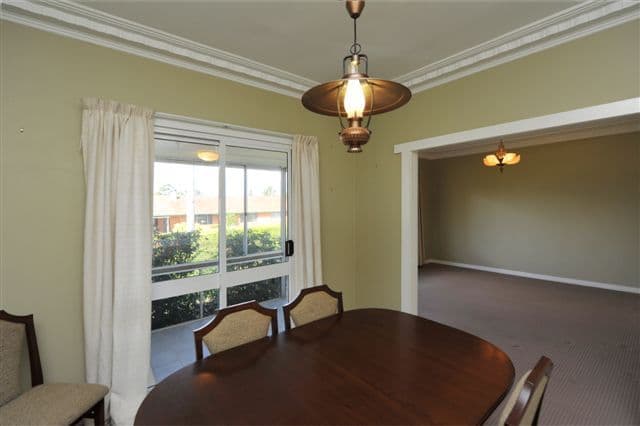 31 Beelbee Street, HARRISTOWN QLD 4350, Harristown - Thumbnail 3