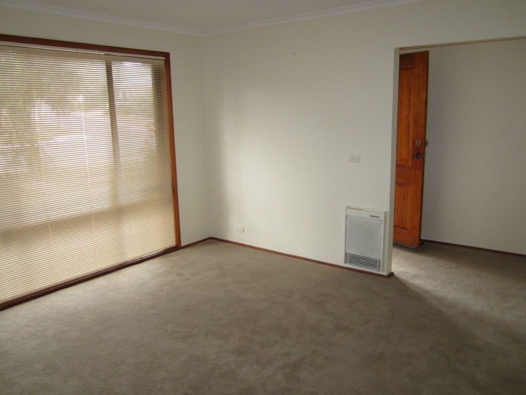 104 Louisa Lawson Crescent, GILMORE ACT 2905, Gilmore - Thumbnail 2
