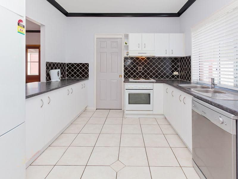 78 Jones Road, BELLBIRD PARK QLD 4300, Bellbird Park - Thumbnail 6