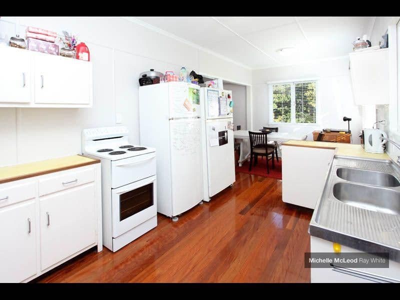 89 Jerrang Street, INDOOROOPILLY QLD 4068, Indooroopilly - Thumbnail 3