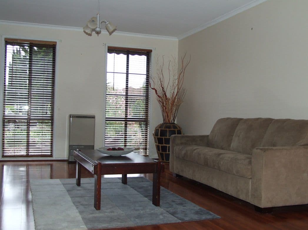 11 Duster Court, BROOKFIELD VIC 3338, Brookfield - Thumbnail 2