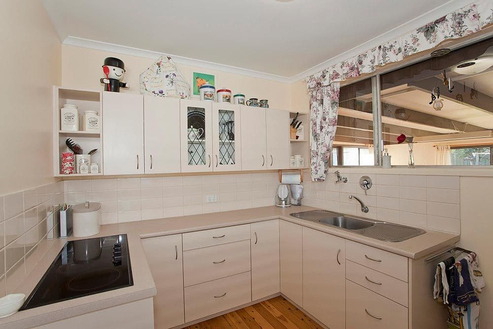 12 Milton Street, Kearneys Spring QLD 4350, Kearneys Spring - Thumbnail 4