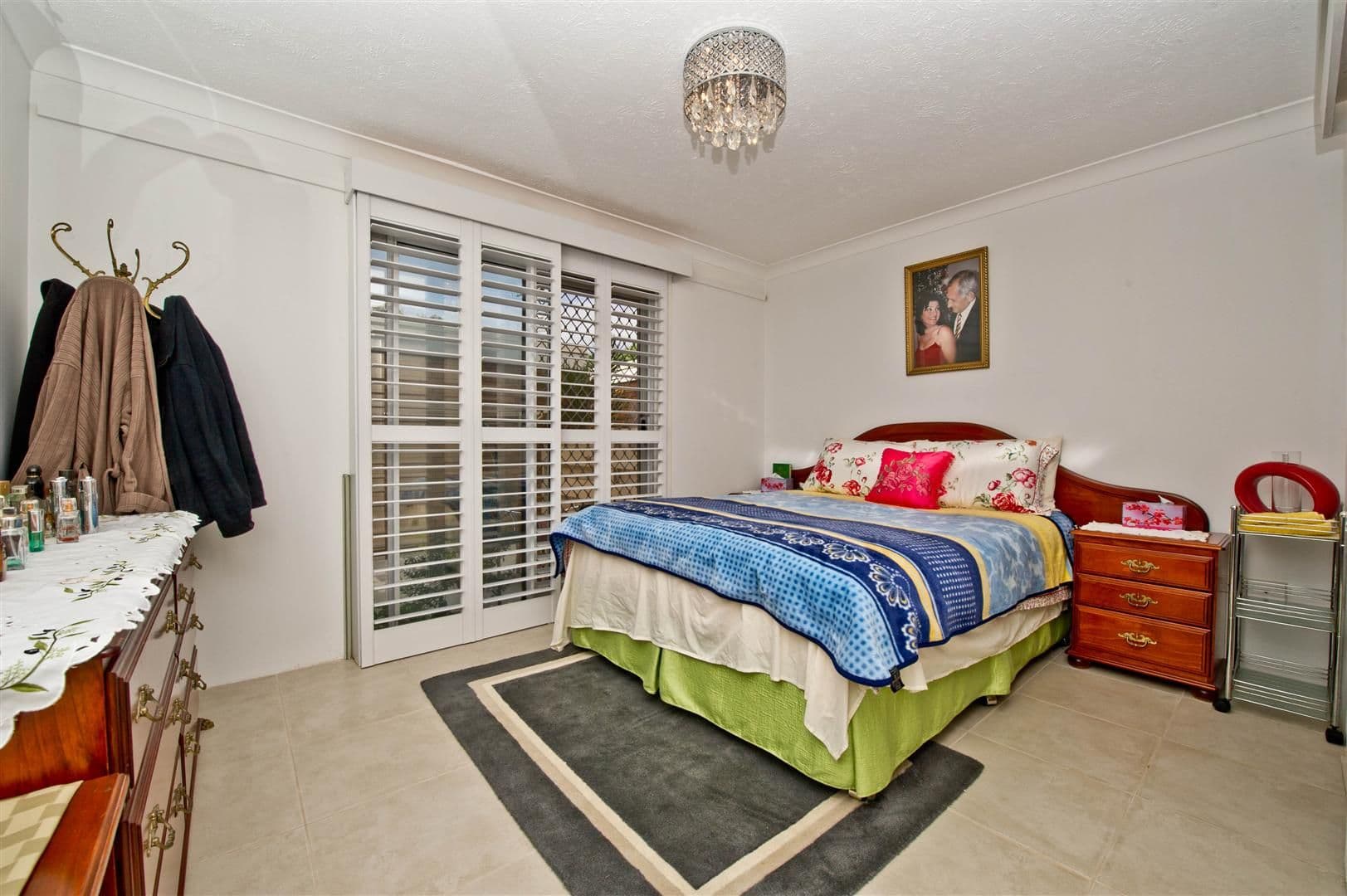 25 Hooker Boulevard, BROADBEACH WATERS QLD 4218, Broadbeach Waters - Thumbnail 8