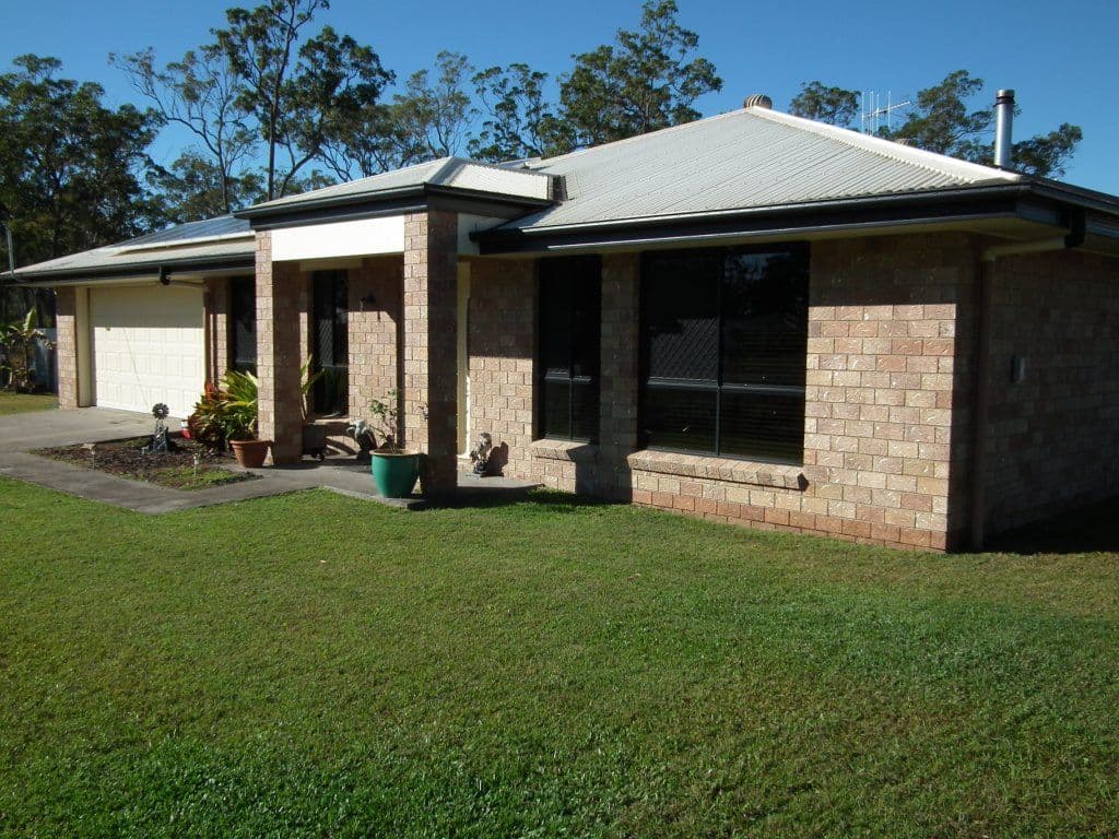 24 Cathryn Close, OAKHURST QLD 4650, Oakhurst - Thumbnail 2