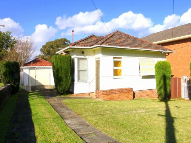 9 Simmat Avenue, CONDELL PARK NSW 2200, Condell Park - Image 1