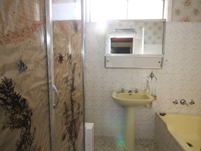9 Simmat Avenue, CONDELL PARK NSW 2200, Condell Park - Thumbnail 7