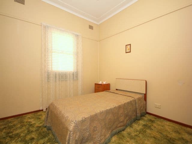 9 Simmat Avenue, CONDELL PARK NSW 2200, Condell Park - Thumbnail 6