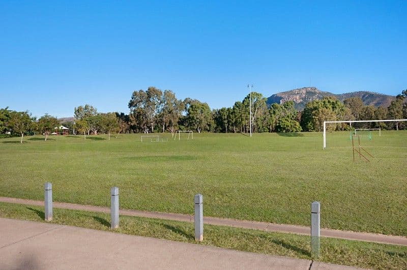 19 Burt Street, MUNDINGBURRA QLD 4812, Mundingburra - Thumbnail 4
