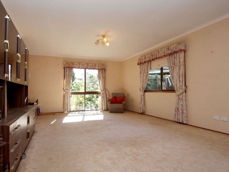 6 Ory Court, EIGHT MILE PLAINS QLD 4113, Eight Mile Plains - Thumbnail 4