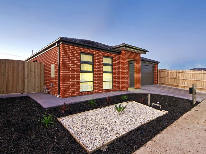 33 Claire Way, TARNEIT VIC 3029, Tarneit - Thumbnail 2