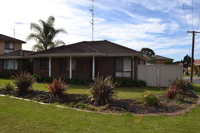 35 Loftus Drive, BARRACK HEIGHTS NSW 2528, Barrack Heights - Image 1