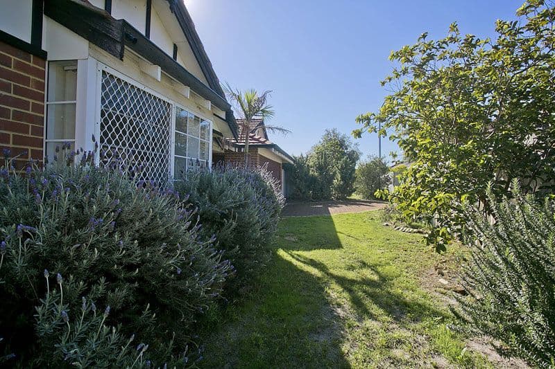 6 Agnew Cove, BENTLEY WA 6102, Bentley - Thumbnail 2