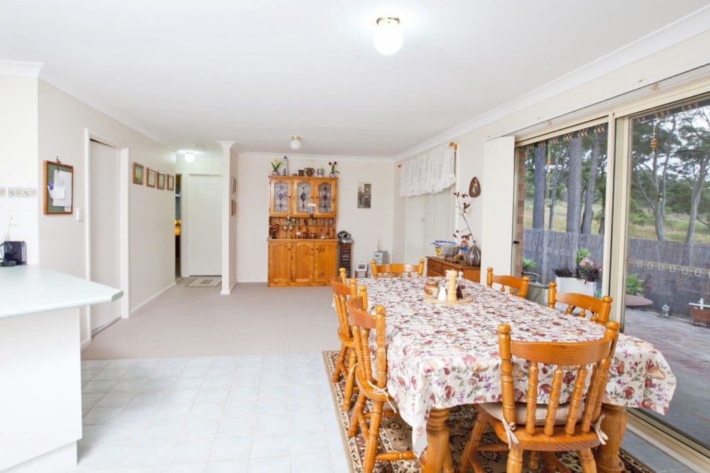 22 Nursery Grove, MOUNT HUTTON NSW 2290, Mount Hutton - Thumbnail 4