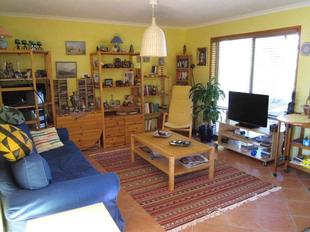 8B Luffman Crescent, GILMORE ACT 2905, Gilmore - Thumbnail 2