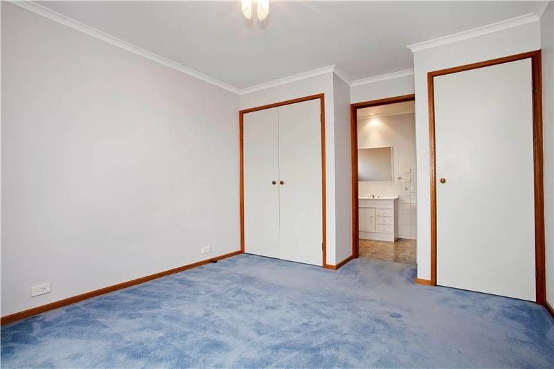 24 Chapel Street, WHITTINGTON VIC 3219, Whittington - Thumbnail 4