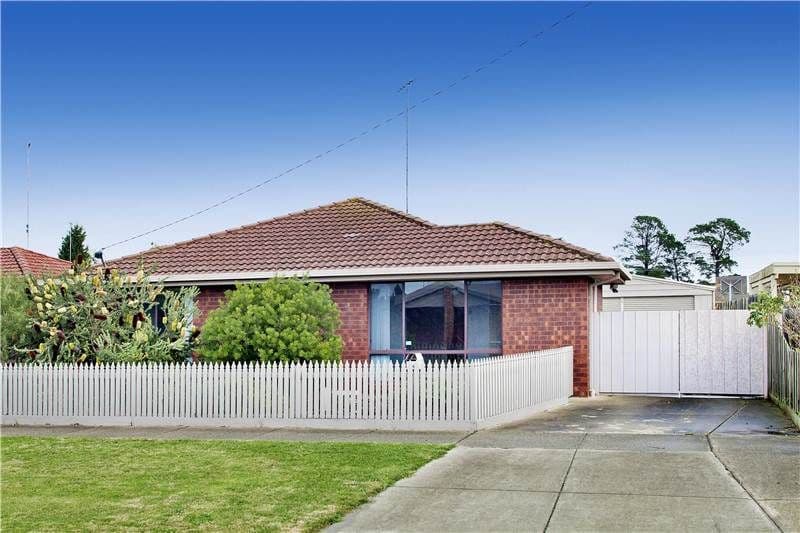 24 Chapel Street, WHITTINGTON VIC 3219, Whittington - Image 1