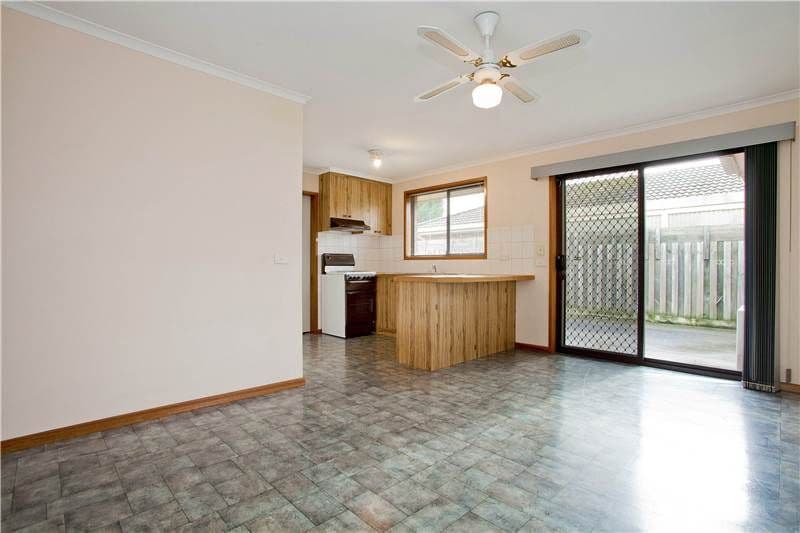 24 Chapel Street, WHITTINGTON VIC 3219, Whittington - Thumbnail 3