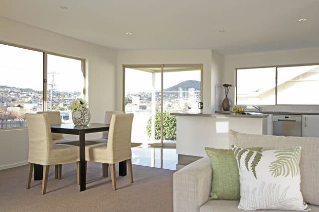 40 Wellington Road, LINDISFARNE TAS 7015, Lindisfarne - Thumbnail 2