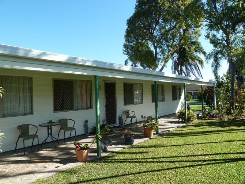 14 Sapphire Court, NORTH MACKAY QLD 4740, North Mackay - Thumbnail 2