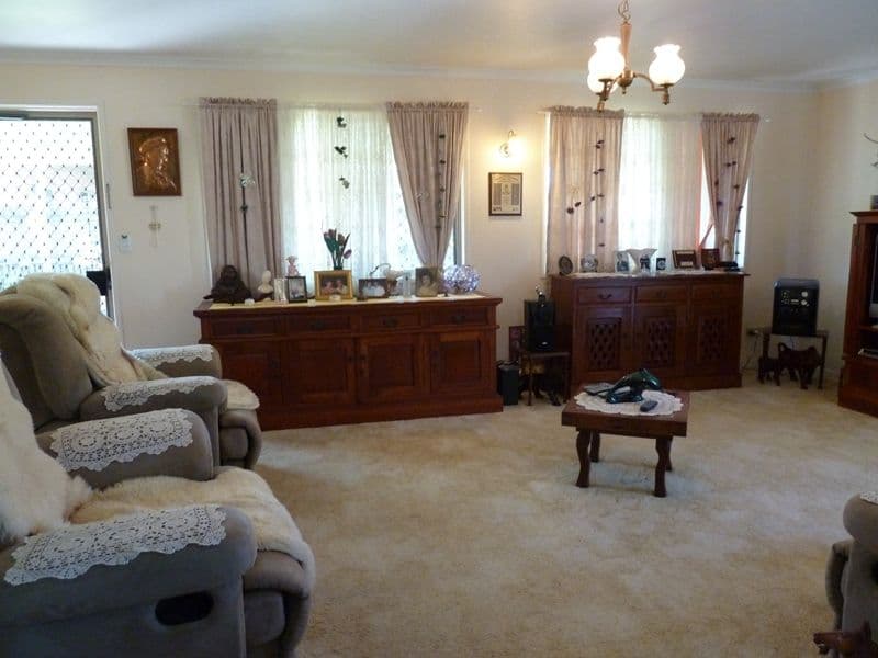 14 Sapphire Court, NORTH MACKAY QLD 4740, North Mackay - Thumbnail 3
