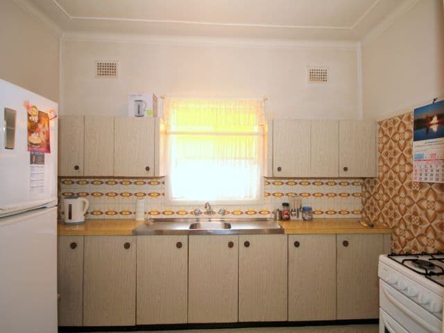 108 Caldwell Parade, YAGOONA NSW 2199, Yagoona - Thumbnail 3