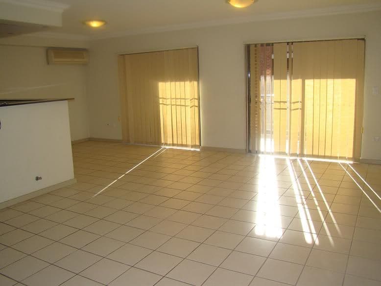 8-10 Kendall Street, HARRIS PARK NSW 2150, Harris Park - Thumbnail 2