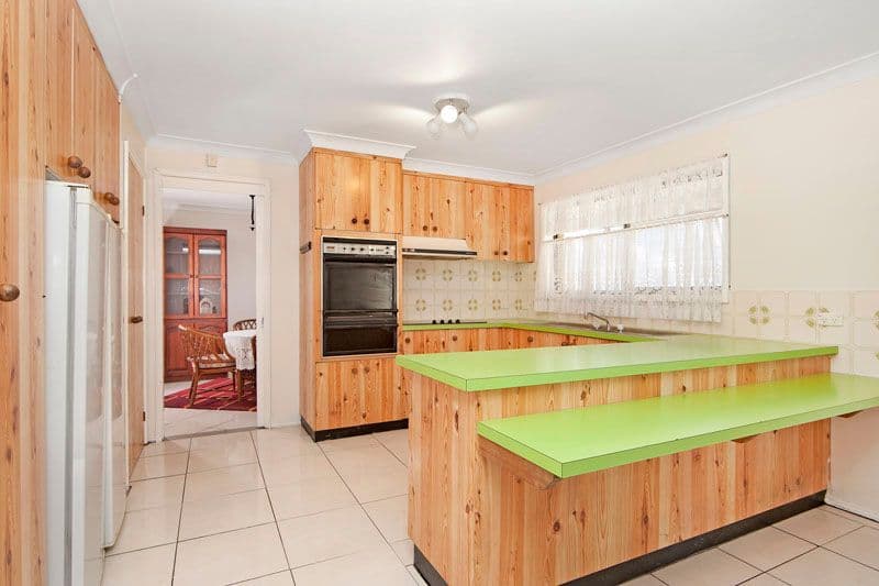 4 Una Avenue, CHARMHAVEN NSW 2263, Charmhaven - Thumbnail 2