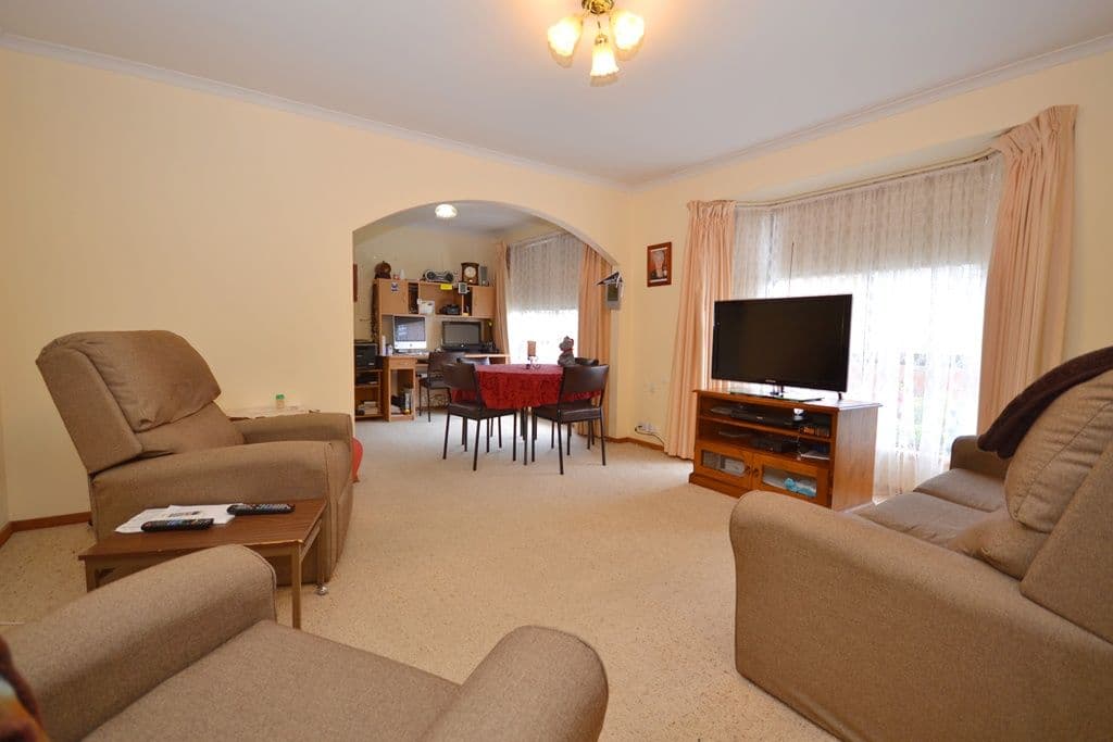 7/25 Dare Street, WENDOUREE  Victoria  3355, Australia, Wendouree - Thumbnail 2