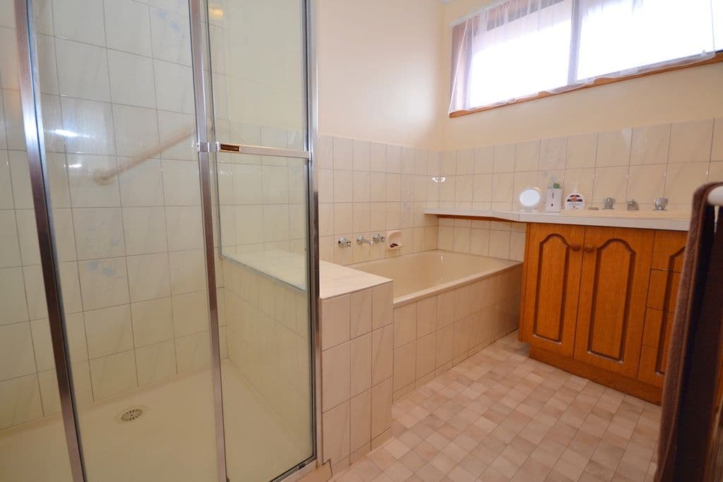 7/25 Dare Street, WENDOUREE  Victoria  3355, Australia, Wendouree - Thumbnail 7