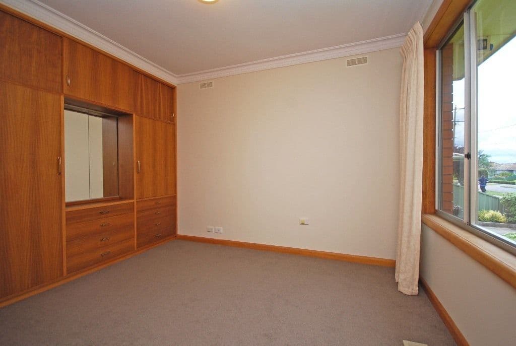 63 Hastings Street, WENDOUREE VIC 3355, Wendouree - Thumbnail 7