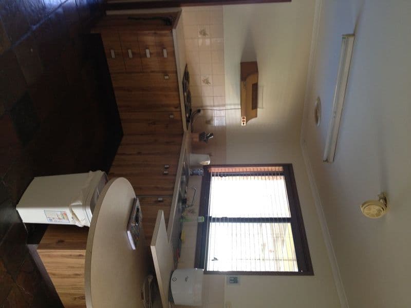 1 Hynes Place, CHISHOLM ACT 2905, Chisholm - Thumbnail 3