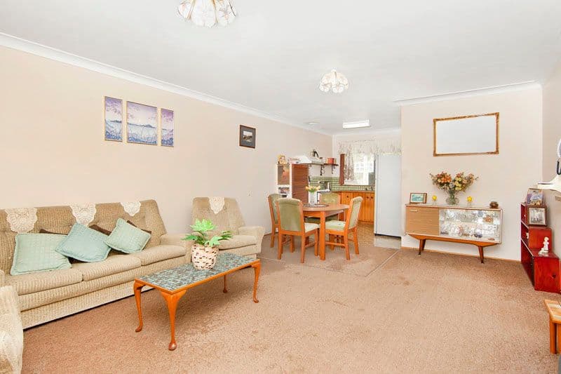 15 Montah Avenue, BERKELEY VALE NSW 2261, Berkeley Vale - Thumbnail 2