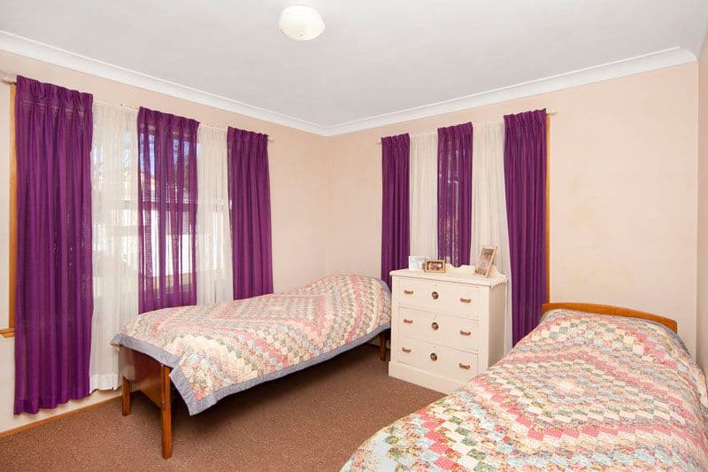 15 Montah Avenue, BERKELEY VALE NSW 2261, Berkeley Vale - Thumbnail 6