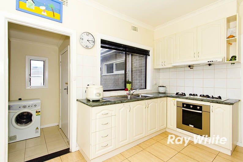 16 Marshall Avenue, CLAYTON VIC 3168, Clayton - Thumbnail 2