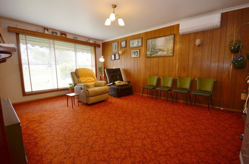 1337 Geelong Road, MOUNT CLEAR  Victoria  3350, Australia, Mount Clear - Thumbnail 2