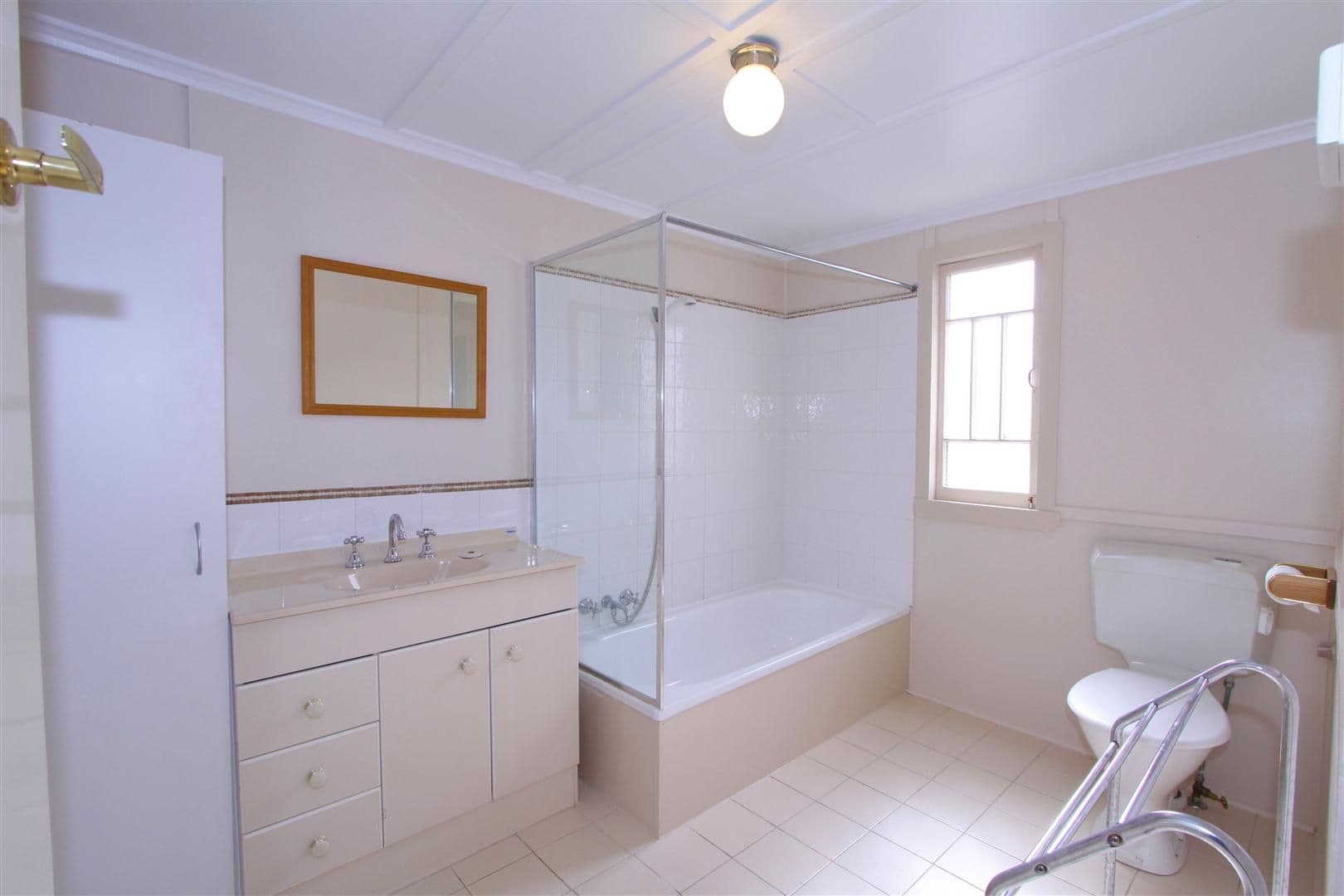 19 Wilmot Street, BUNDABERG NORTH QLD 4670, Bundaberg North - Thumbnail 7