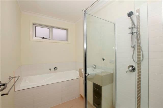 4 Jarrah Place, CRAIGIEBURN VIC 3064, Craigieburn - Thumbnail 7