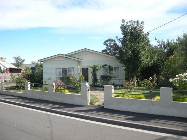 2 Rodgers Lane, EVANDALE TAS 7212, Evandale - Image 1