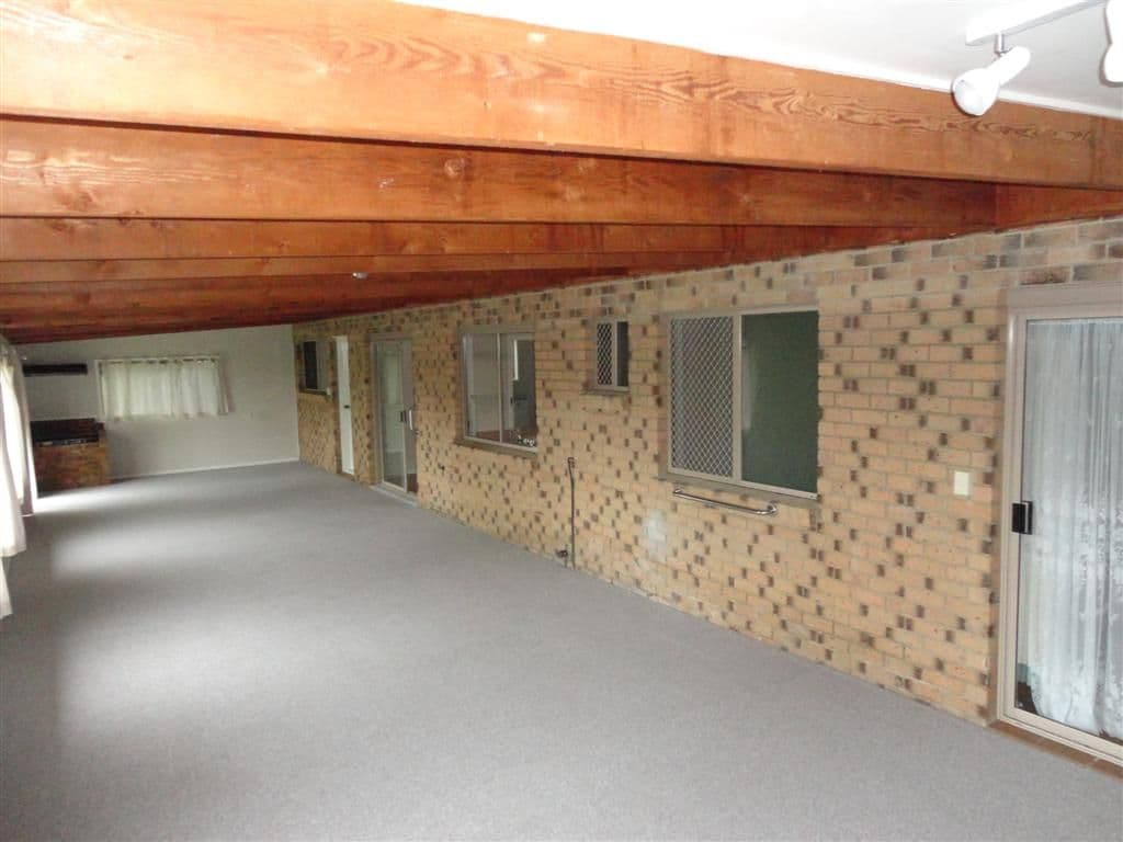 37 Dover Street, PIALBA QLD 4655, Pialba - Thumbnail 4