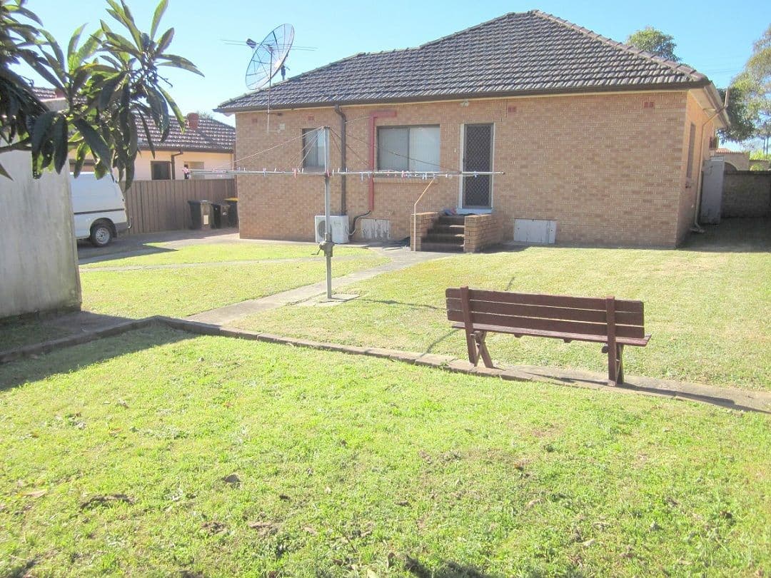 18 FOURTH Avenue, BERALA NSW 2141, Berala - Thumbnail 8