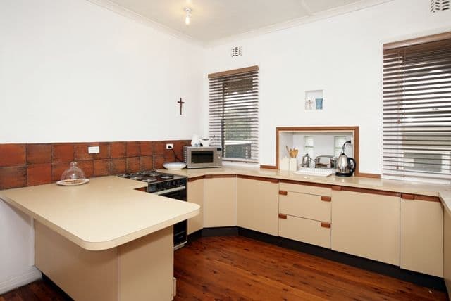 20 Jarick Street, TURVEY PARK NSW 2650, Turvey Park - Thumbnail 4