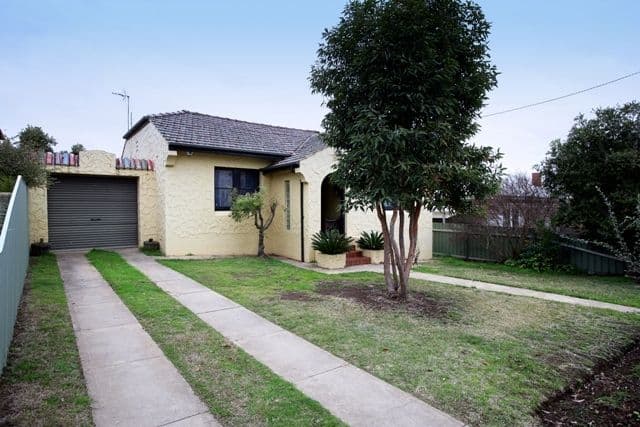20 Jarick Street, TURVEY PARK NSW 2650, Turvey Park - Image 1