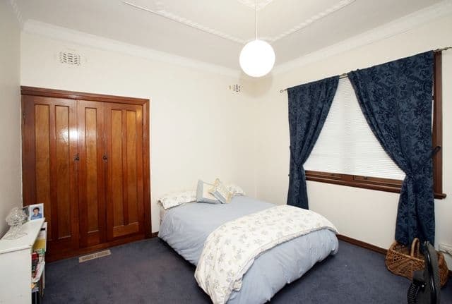 20 Jarick Street, TURVEY PARK NSW 2650, Turvey Park - Thumbnail 2