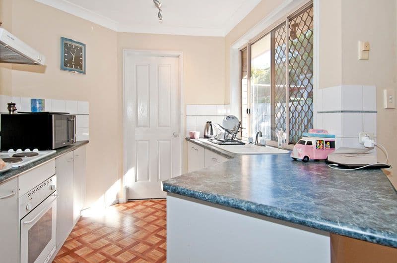35 Kummara Road, EDENS LANDING QLD 4207, Edens Landing - Thumbnail 3