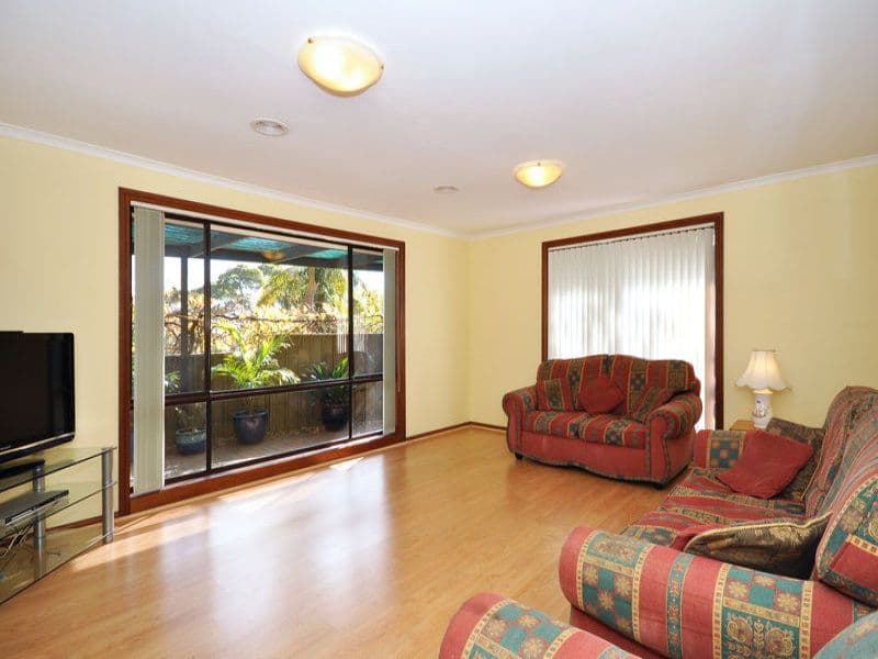 31 Outlook Drive, ABERFOYLE PARK SA 5159, Aberfoyle Park - Thumbnail 4
